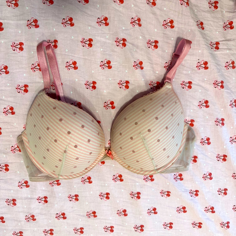 Victoria’s Secret Push-up Padded Mesh Polka Dots Bra